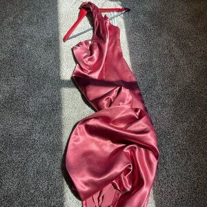Crystal satin desert rose size 6 halter dress AW bridal great condition